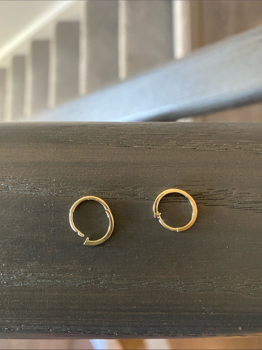 Mejuri easy huggie hoops